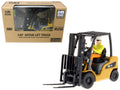 CAT Caterpillar DP25N DP/GP15-35N Range Lift Truck with Operator 'Core Classics Series' 1/25 Diecast Model by Diecast Masters