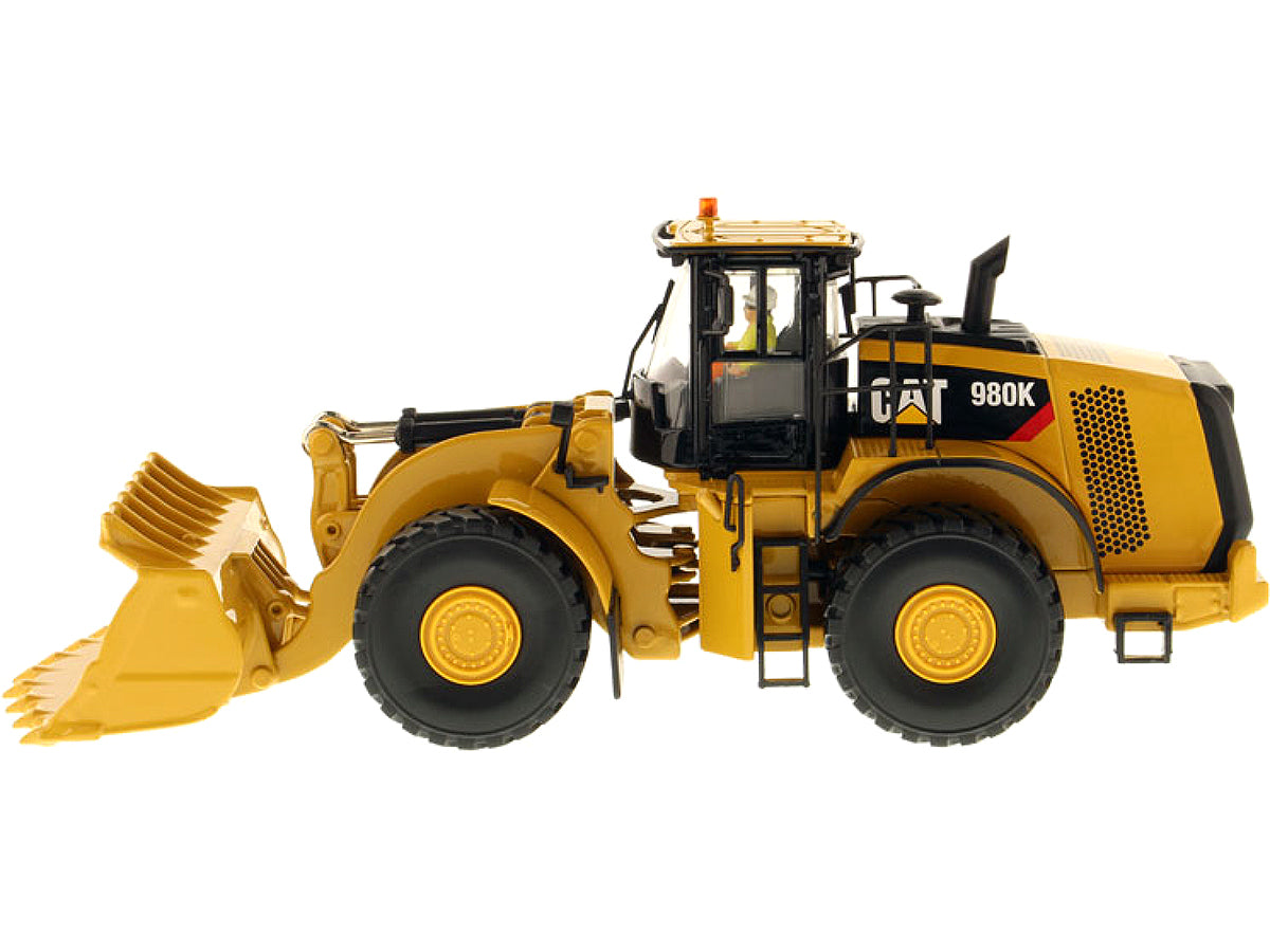 CAT Caterpillar 980K Wheel Loader Rock Configuration with Operator 'Core Classics Series' 1/50 Diecast Model by Diecast Masters