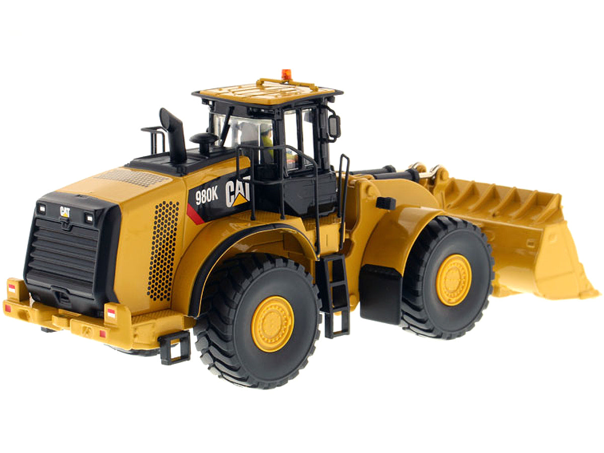 CAT Caterpillar 980K Wheel Loader Rock Configuration with Operator 'Core Classics Series' 1/50 Diecast Model by Diecast Masters