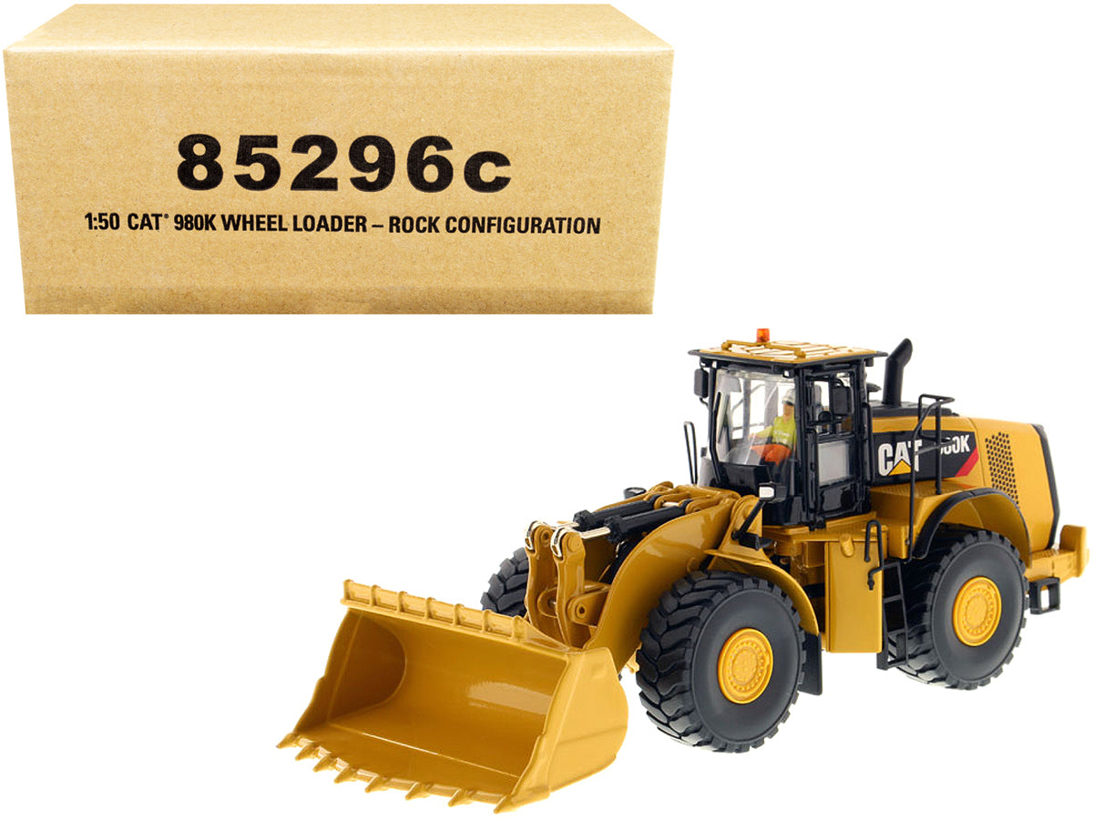 CAT Caterpillar 980K Wheel Loader Rock Configuration with Operator 'Core Classics Series' 1/50 Diecast Model by Diecast Masters