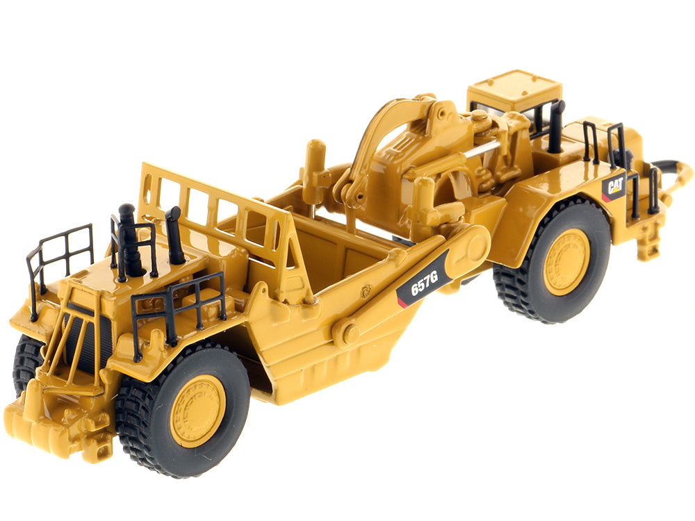 CAT Caterpillar 657G Wheeled Scraper Tractor 'High Line' Series 1/125 Diecast Model by Diecast Masters