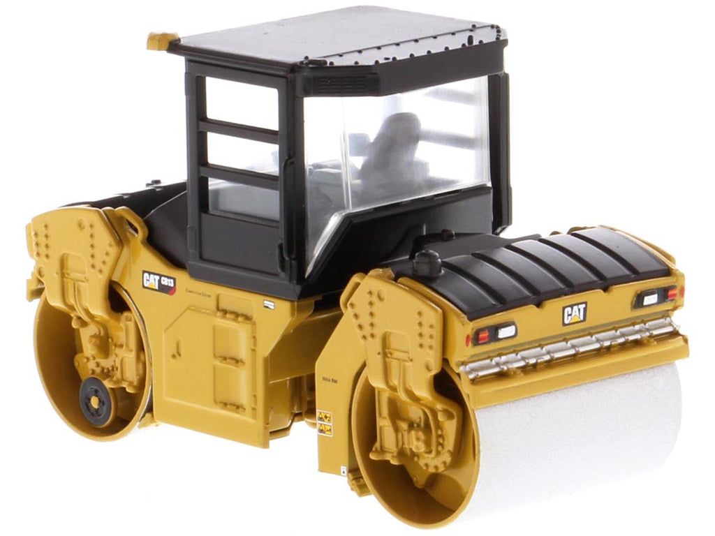 CAT Caterpillar CB-13 Tandem Vibratory Roller with Cab 'Play & Collect!' Series 1/64 Diecast Model by Diecast Masters