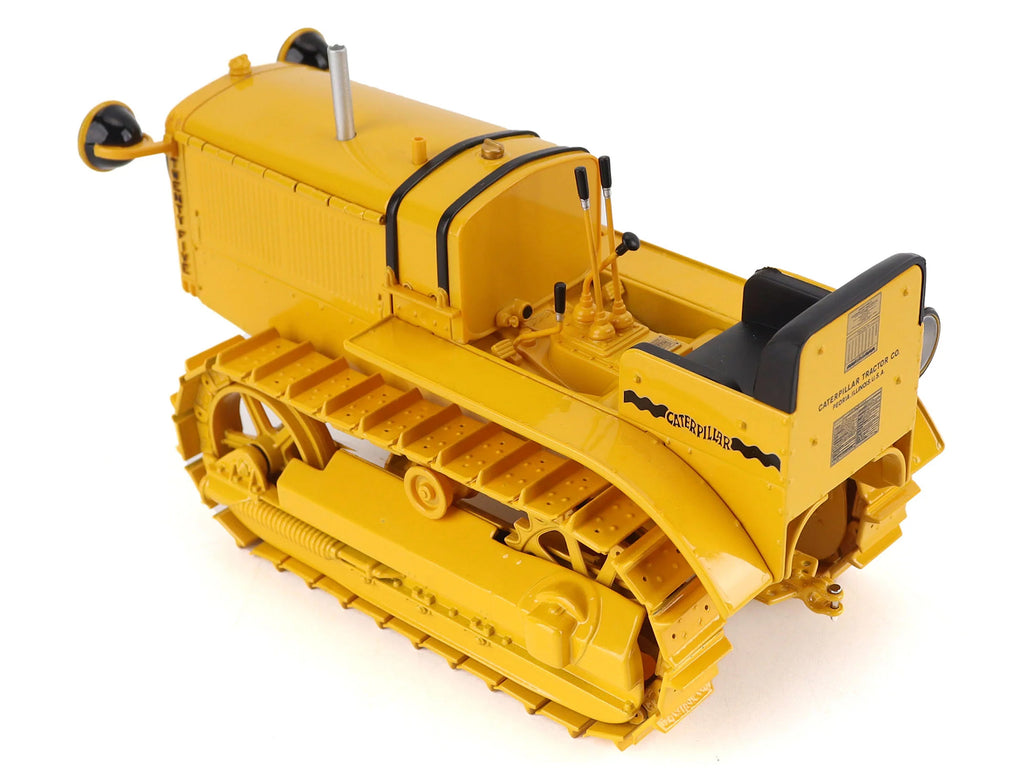 CAT Caterpillar Twenty Five Tractor Yellow 'Vintage' Series 1/16 Diecast Model by Diecast Masters