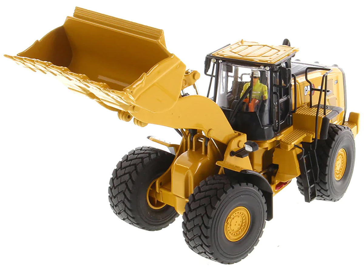 CAT Caterpillar 980 Wheel Loader Yellow with Operator 'High Line Series' 1/50 Diecast Model by Diecast Masters