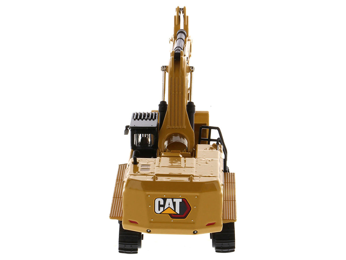 CAT Caterpillar 395 Next-Generation Hydraulic Excavator (Mass Excavation Version) Yellow 'High Line Series' 1/87 (HO) Scale Diecast Model by Diecast Masters
