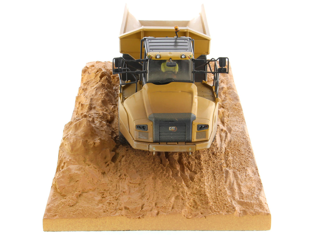CAT Caterpillar 745 Articulated Truck with Operator (Dirty Version) 'Weathered' Series 1/50 Diecast Model by Diecast Masters