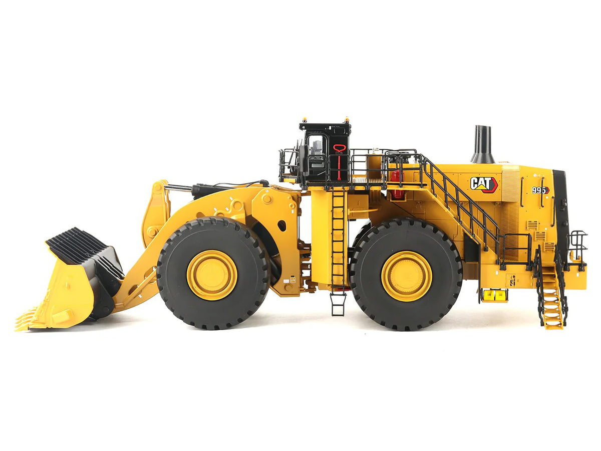 CAT Caterpillar 995 Wheel Loader Yellow 'High Line Series' 1/50 Diecast Model by Diecast Masters