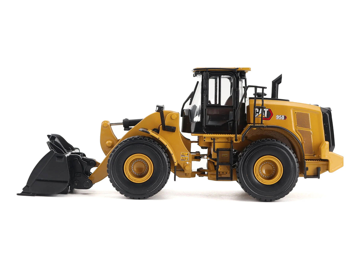 CAT Caterpillar 950 Wheel Loader Yellow 'High Line' Series 1/50 Diecast Model by Diecast Masters