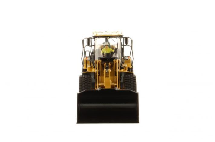 CAT Caterpillar 950M Wheel Loader with Operator 'Core Classics' Series 1/50 Diecast Model by Diecast Masters