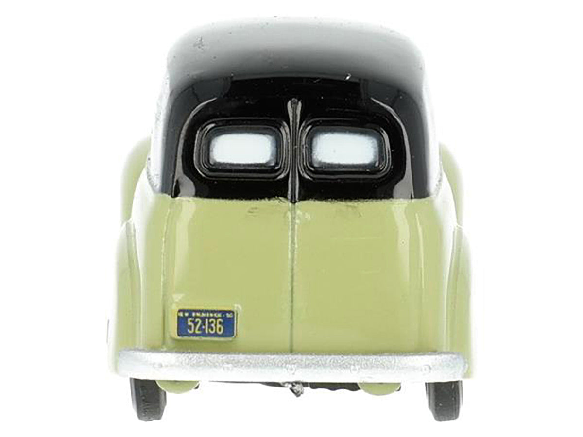 1950 Chevrolet Panel Van 'Speciality Foods' Light Green and Black 1/87 (HO) Scale Diecast Model Car by Oxford Diecast