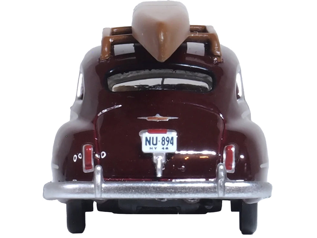 1946 DeSoto Suburban with Roof Rack and Canoe Royal Maroon 1/87 (HO) Scale Diecast Model Car by Oxford Diecast
