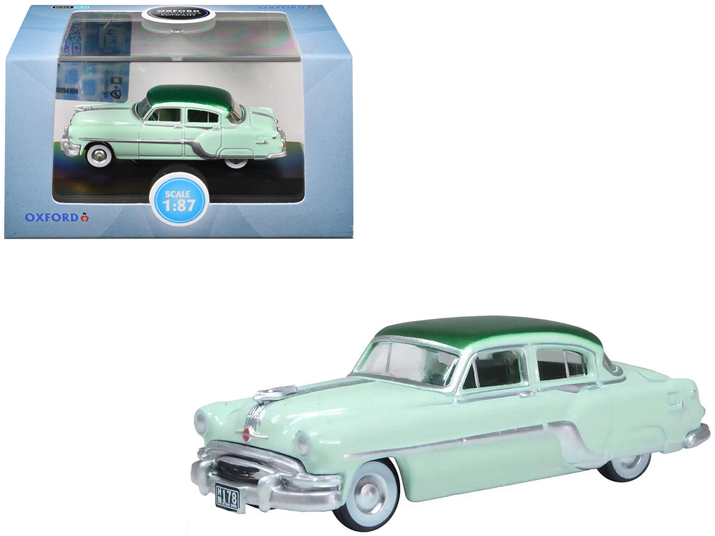 1954 Pontiac Chieftain 4 Door Shannon Green with Brookmere Green Top 1/87 (HO) Scale Diecast Model Car by Oxford Diecast