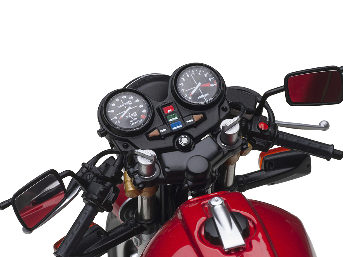 Honda CB750F Motorcycle Red with Helmet 'Baribari Legend' (1986) OVA 1/12 Model by Autoart
