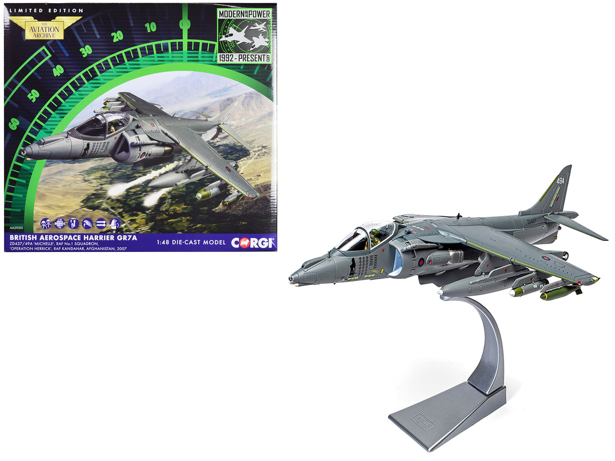 British Aerospace Harrier GR7A Aircraft 'Michelle RAF No.1 Squadron Operation Herrick RAF Kandahar Afghanistan' (2007) Royal Air Force 'The Aviation Archive' Series 1/48 Diecast Model by Corgi