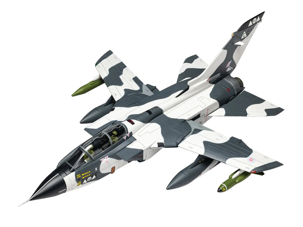 Panavia Tornado GR1A Aircraft 'ZA371/C No.II(AC) Sqn. Arctic Training Exercises Norway' (1995) British Royal Air Force 'The Aviation Archive' 1/48 Diecast Model Car by Corgi