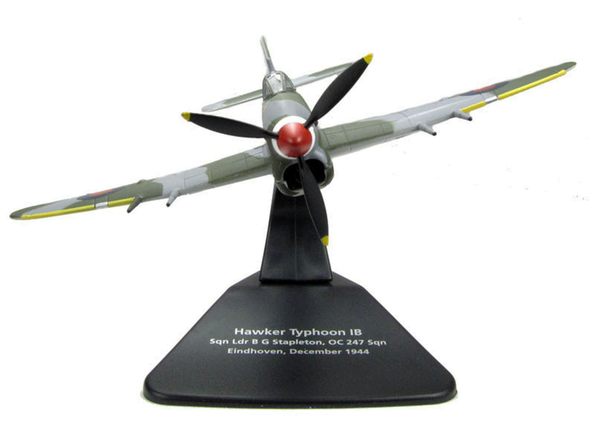 Hawker Typhoon Mk.IB Fighter-Bomber Aircraft 'MP126 No.247 Squadron Gerald Stapleton RAF Eindhoven Holland' (1944) Royal Air Force 'Oxford Aviation' Series 1/72 Diecast Model Airplane by Oxford Diecast