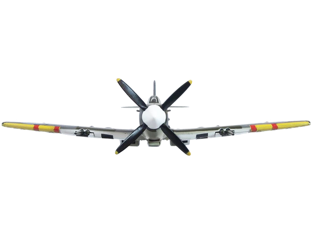 Supermarine Spitfire Mk IXE Fighter Aircraft '21-T 443 Squadron 127 Wing Belgium' (1945) Royal Canadian Air Force 'Oxford Aviation' Series 1/72 Diecast Model Airplane by Oxford Diecast
