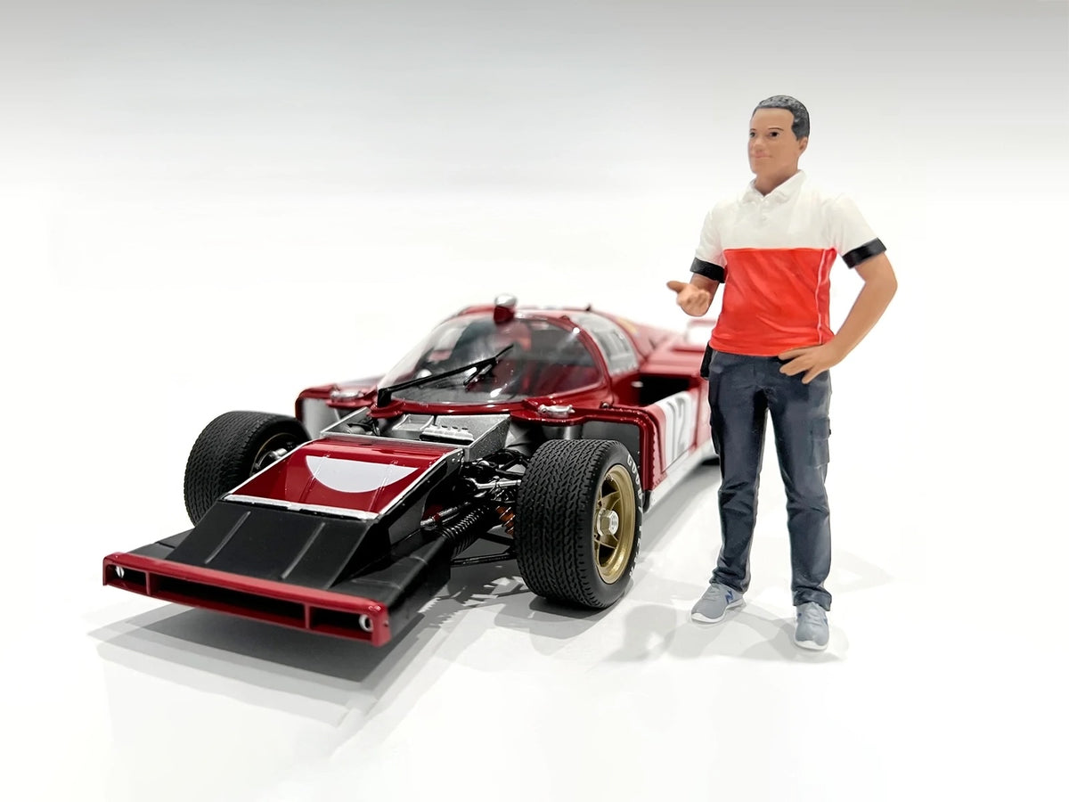 'Race Crew' Figure #4 for 1/18 scale models by American Diorama