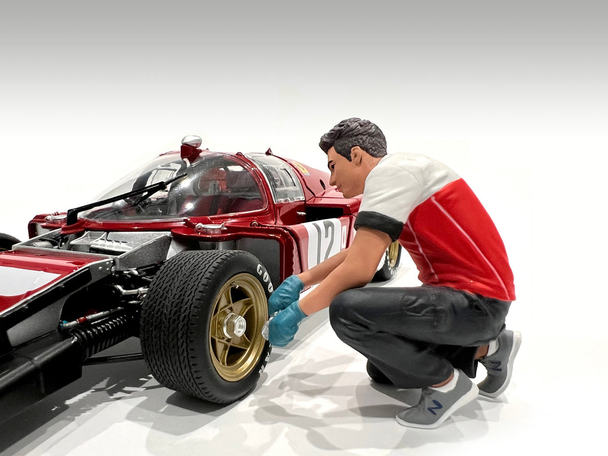 'Race Crew' Figure #5 for 1/18 scale models by American Diorama