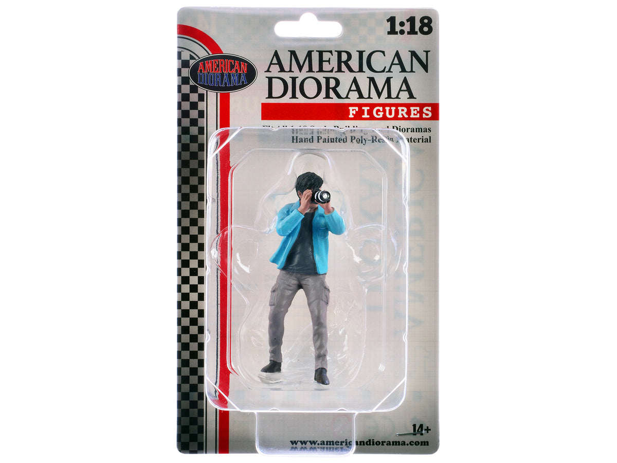 'Photographers' Figure #1 for 1/18 Scale Models by American Diorama