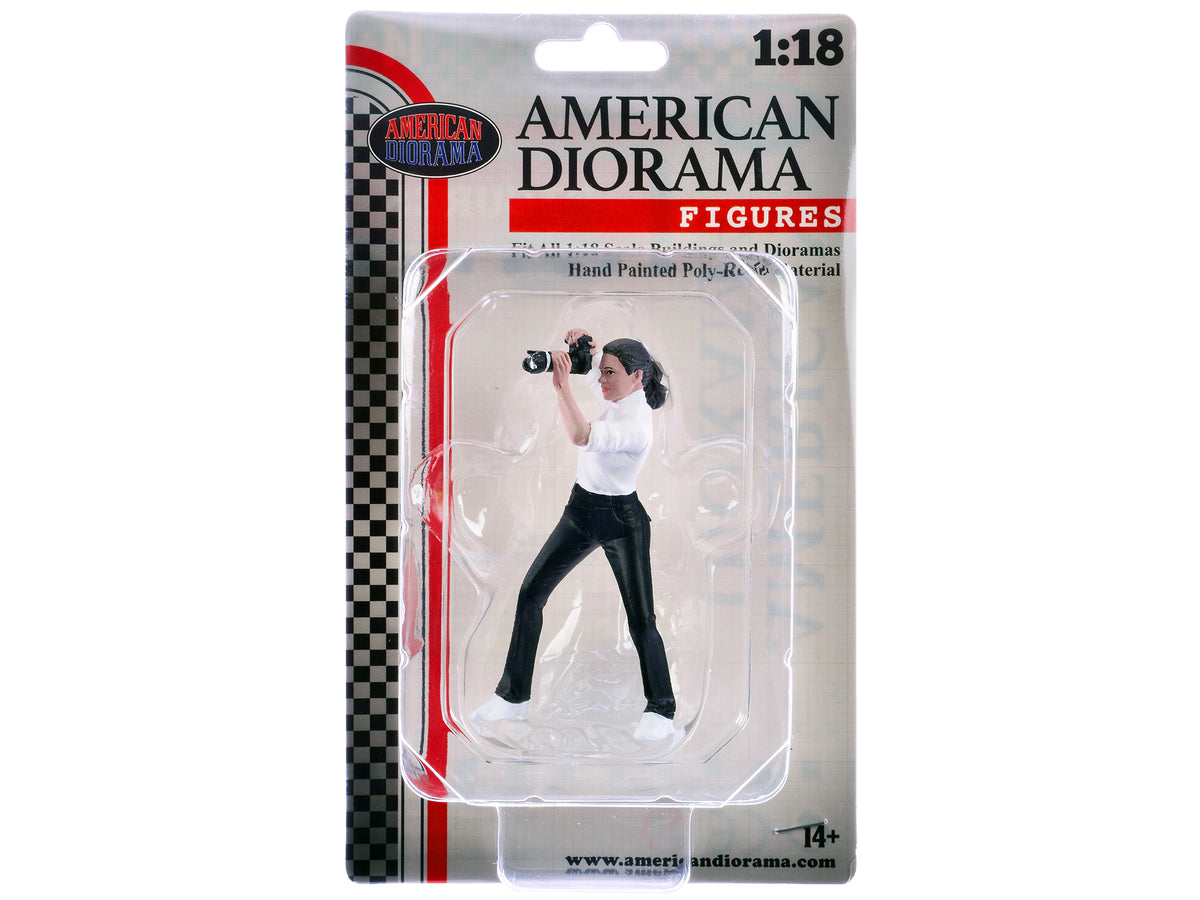 'Photographers' Figure #2 for 1/18 Scale Models by American Diorama