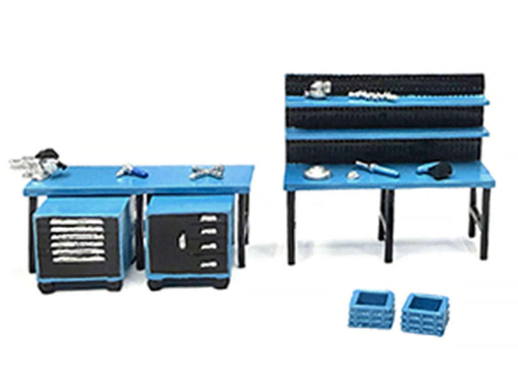 'Metal Tools' Set A Blue of 14 Pieces Limited Edition for 1/64 Scale Models by American Diorama
