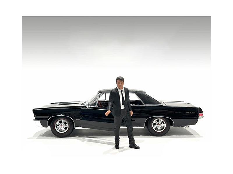 'Gentlemen's Club' Figure 3 for 1/24 Scale Models by American Diorama