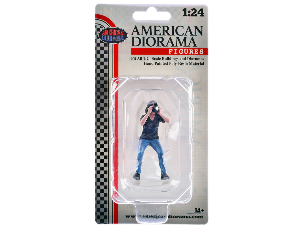 'Photographers' Figure #4 for 1/24 Scale Models by American Diorama