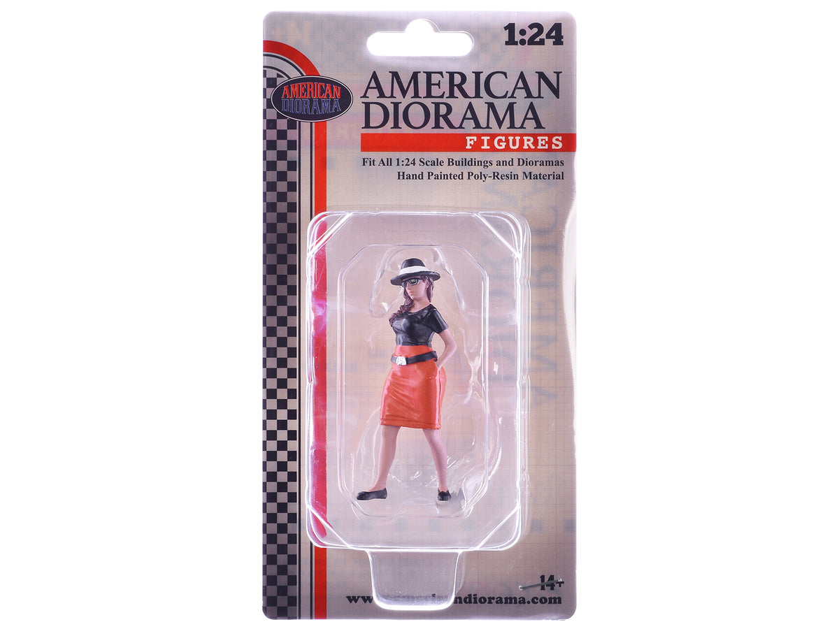 'Hanging Out 3' Figure #6 for 1/24 Scale Models by American Diorama