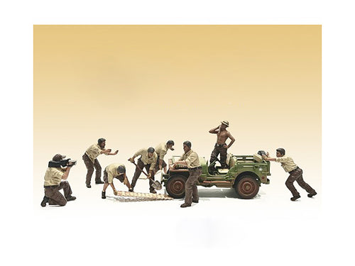 '4X4 Mechanic' 8 piece Figure Set for 1/18 scale models by American Diorama