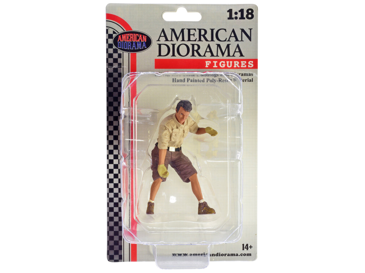 '4X4 Mechanic' Figure 8 with Board Accessory for 1/18 Scale Models by American Diorama