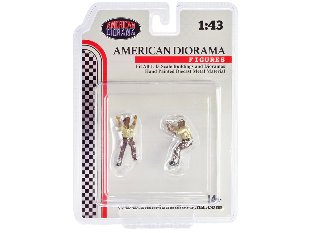 '4X4 Mechanics' 2 Piece Diecast Figure Set 3 for 1/43 Scale Models by American Diorama