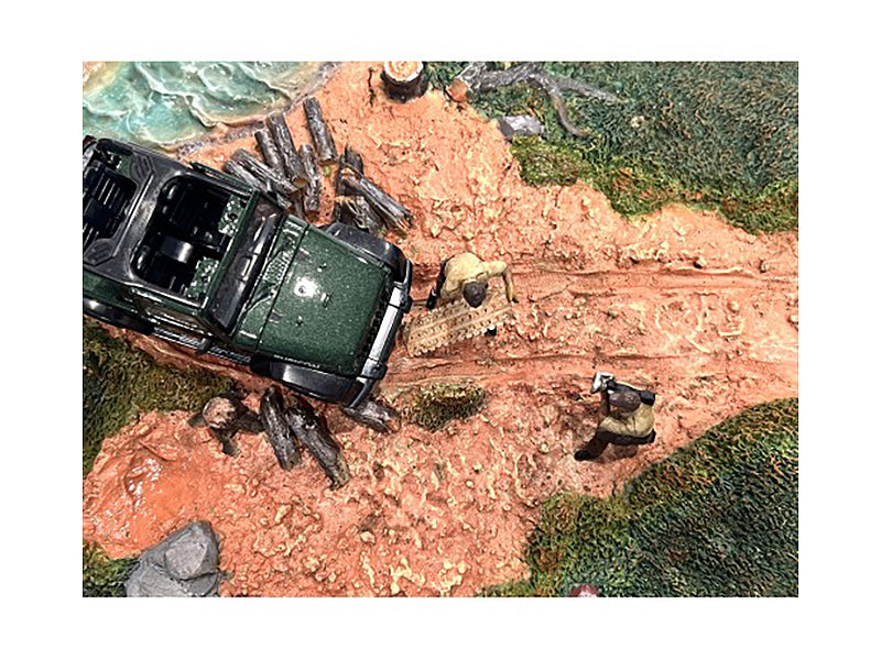 '4X4 Mechanics' 2 Piece Diecast Figure Set 4 for 1/43 Scale Models by American Diorama