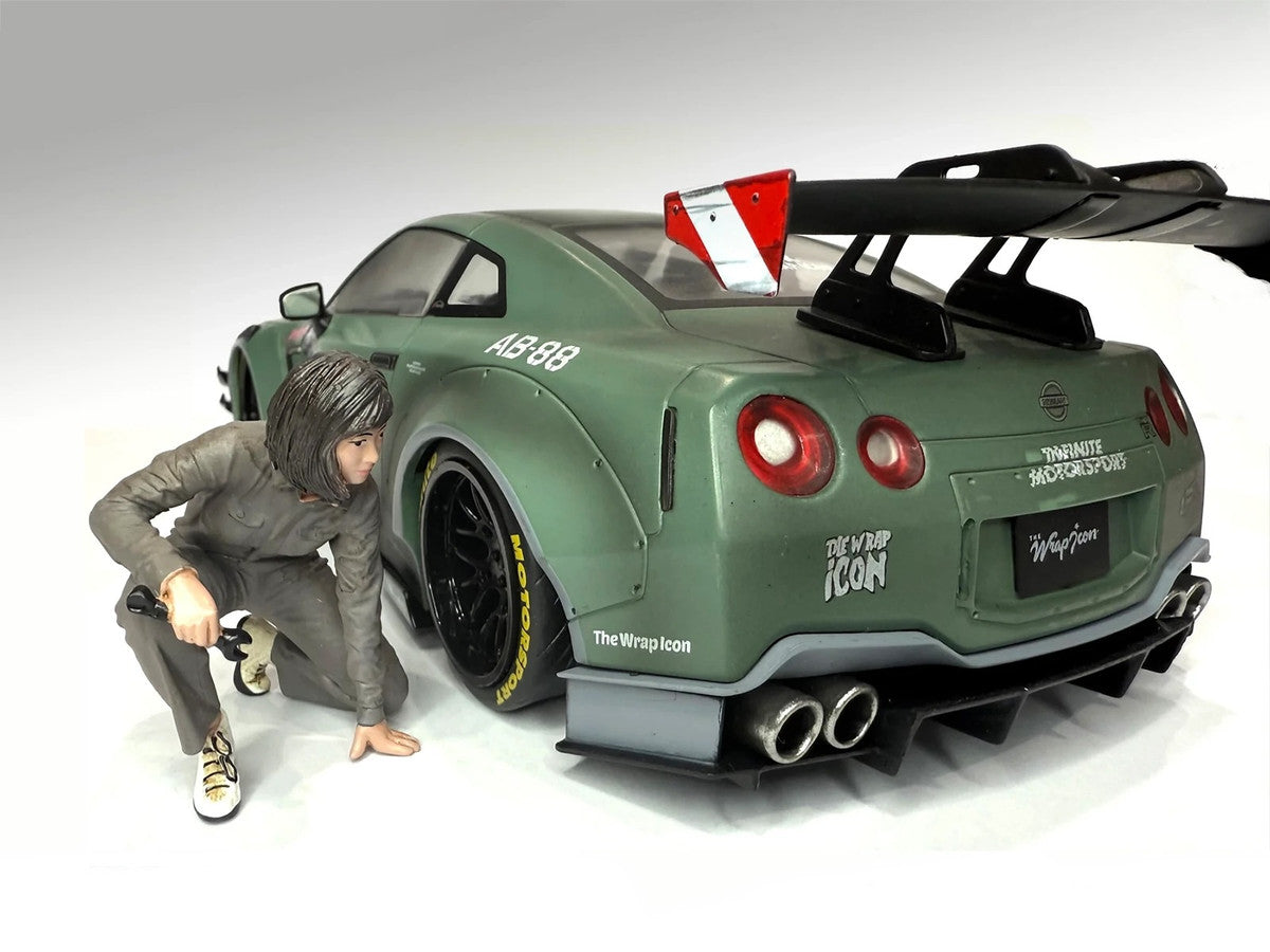 'Top Tuners' Figure #5 'Premium' Series for 1/24 Scale Models by American Diorama