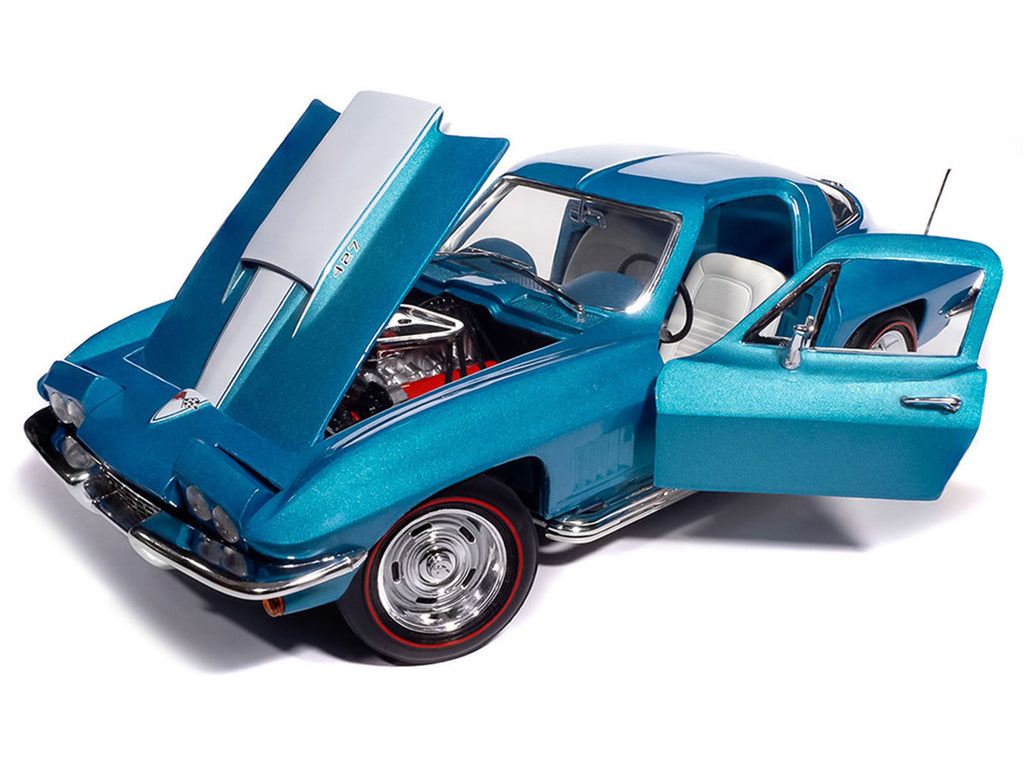 1967 Chevrolet Corvette Stingray Light Blue Metallic with White Hood Stripe 'American Muscle' Series 1/18 Diecast Model Car by Auto World