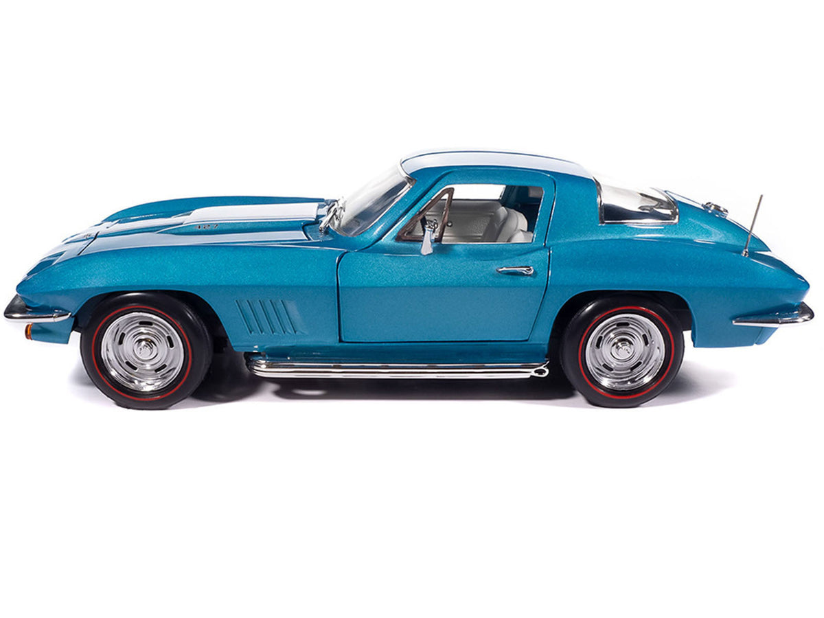 1967 Chevrolet Corvette Stingray Light Blue Metallic with White Hood Stripe 'American Muscle' Series 1/18 Diecast Model Car by Auto World