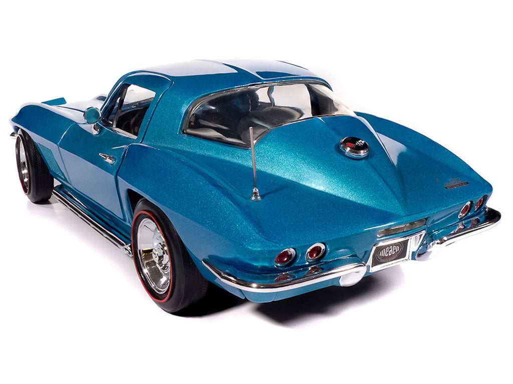 1967 Chevrolet Corvette Stingray Light Blue Metallic with White Hood Stripe 'American Muscle' Series 1/18 Diecast Model Car by Auto World