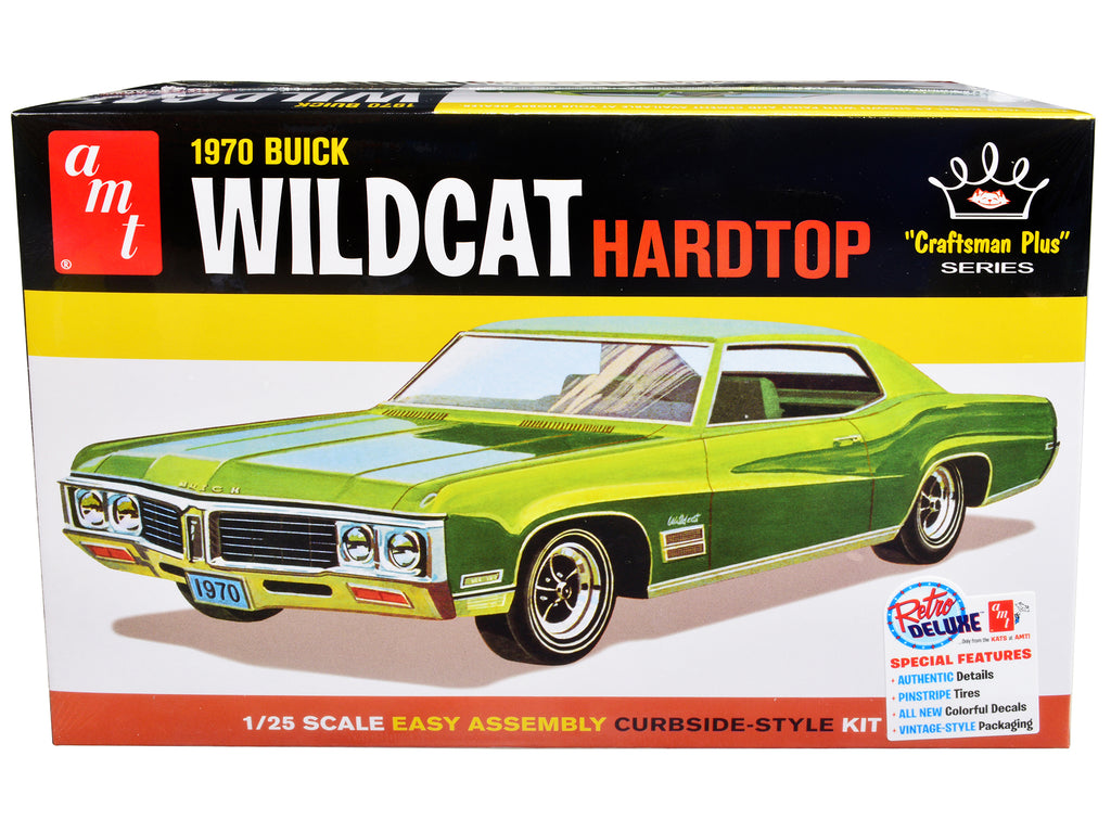 Skill 2 Model Kit 1970 Buick Wildcat Hardtop 'Craftsman Plus' Series 1/25 Scale Model by AMT