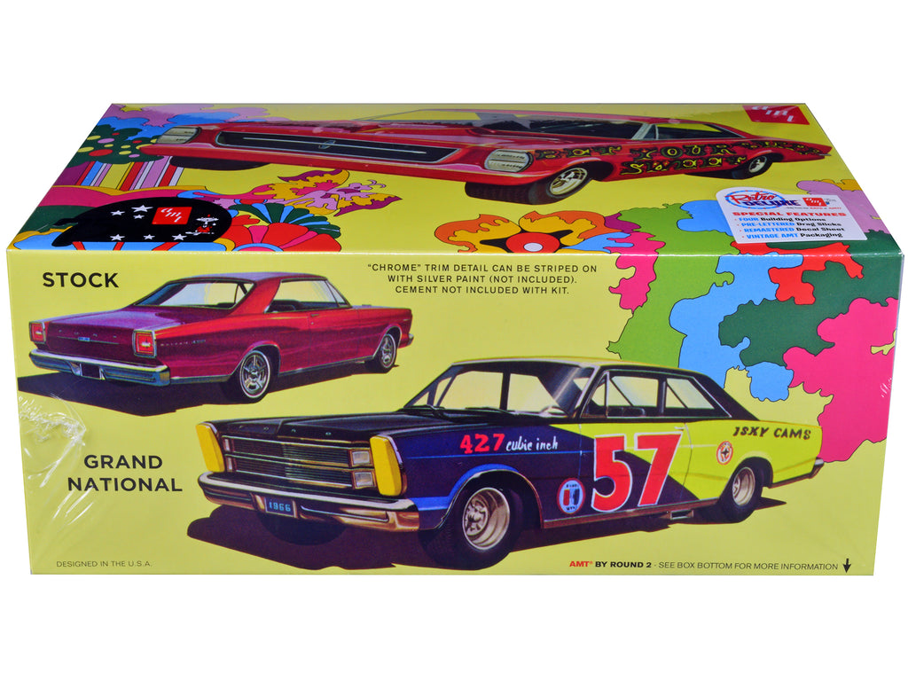 Skill 2 Model Kit 1966 Ford Galaxie 500 Hardtop 'Sweet Bippy' 4-in-1 Kit 1/25 Scale Model by AMT