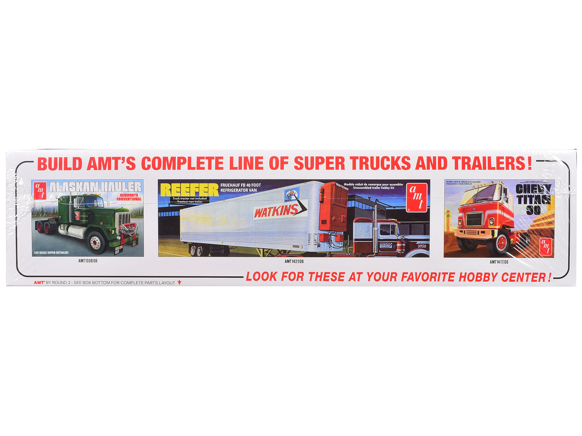Skill 3 Model Kit Peterbilt 359 'Cross Country Hauler' 1/25 Scale Model by AMT