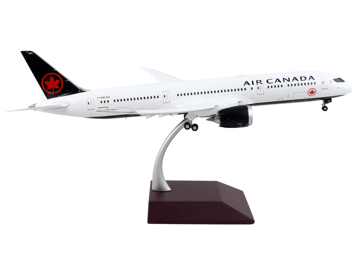 Boeing 787-9 Commercial Aircraft with Flaps Down 'Air Canada' White with Black Tail 'Gemini 200' Series 1/200 Diecast Model Airplane by GeminiJets