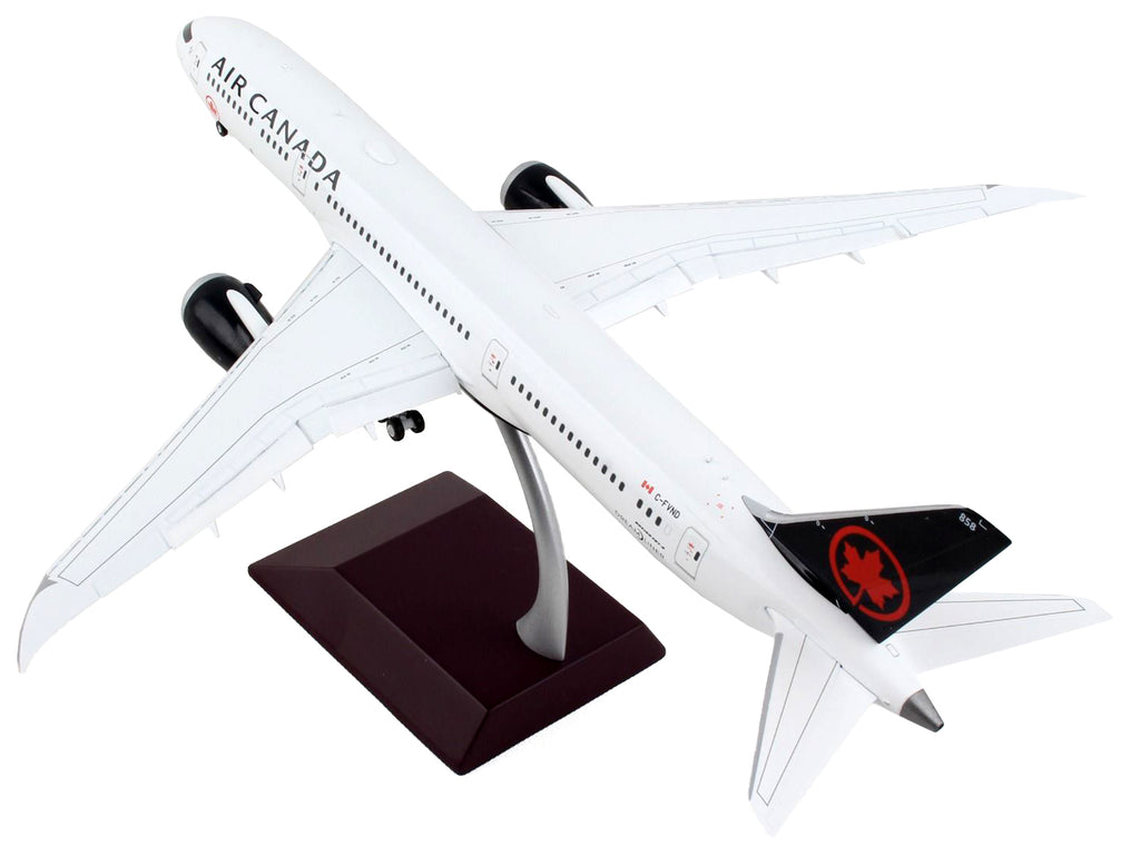 Boeing 787-9 Commercial Aircraft with Flaps Down 'Air Canada' White with Black Tail 'Gemini 200' Series 1/200 Diecast Model Airplane by GeminiJets