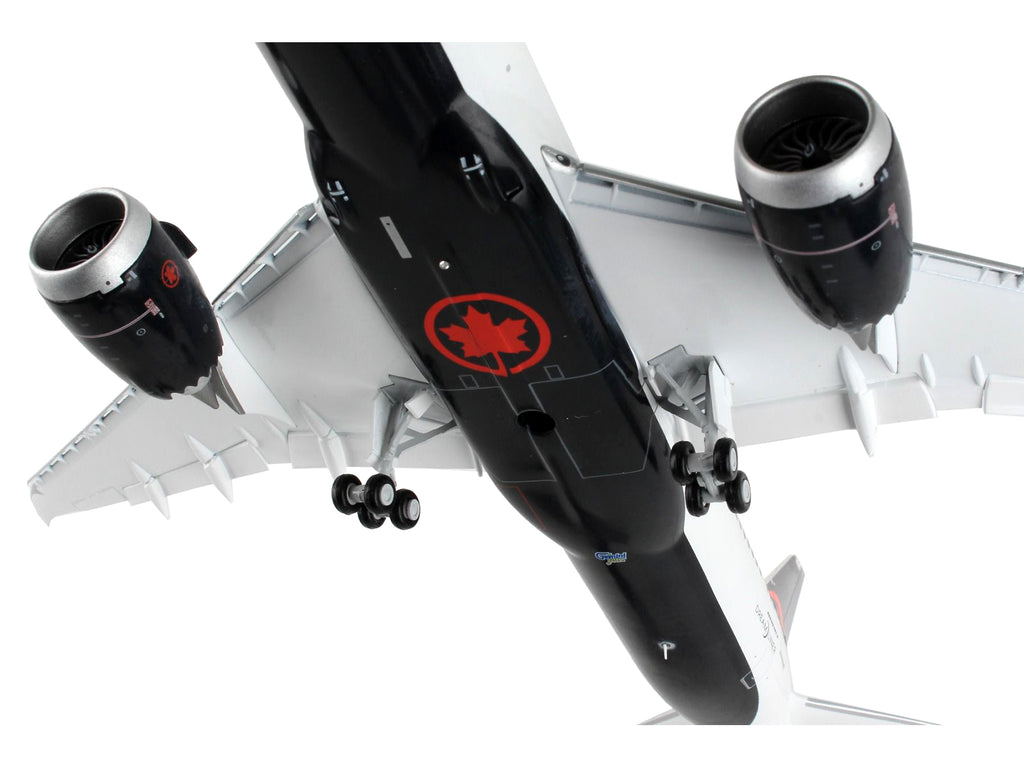 Boeing 787-9 Commercial Aircraft with Flaps Down 'Air Canada' White with Black Tail 'Gemini 200' Series 1/200 Diecast Model Airplane by GeminiJets