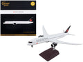 Boeing 787-9 Commercial Aircraft with Flaps Down 'Air Canada' White with Black Tail 'Gemini 200' Series 1/200 Diecast Model Airplane by GeminiJets