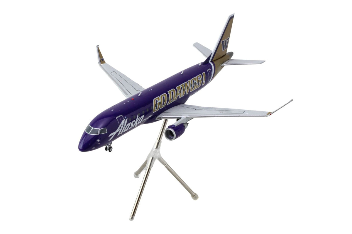 Embraer ERJ-175 Commercial Aircraft 'Alaska Airlines/Horizon - University of Washington Huskies' (N662QX) Purple with Gold Tail 'Gemini 200' Series 1/200 Diecast Model Airplane by GeminiJetsG2ASA1287