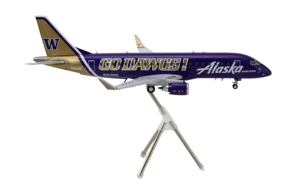 Embraer ERJ-175 Commercial Aircraft 'Alaska Airlines/Horizon - University of Washington Huskies' (N662QX) Purple with Gold Tail 'Gemini 200' Series 1/200 Diecast Model Airplane by GeminiJetsG2ASA1287