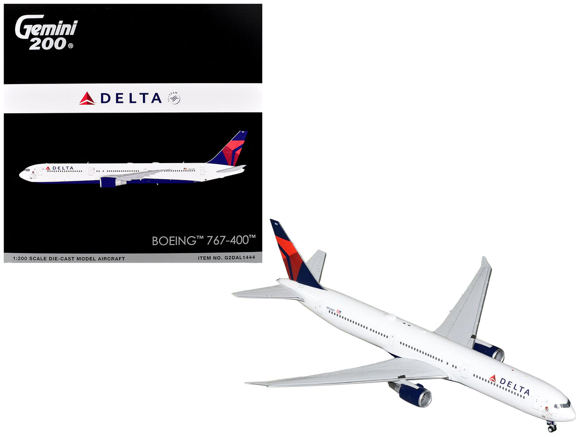 Boeing 767-400ER Commercial Aircraft 'Delta Air Lines' (N482MH) White with Blue and Red Tail 'Gemini 200' 1/200 Diecast Model Airplane by GeminiJets