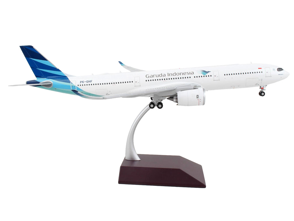 Airbus A330-900 Commercial Aircraft 'Garuda Indonesia' White with Blue Tail 'Gemini 200' Series 1/200 Diecast Model Airplane by GeminiJets
