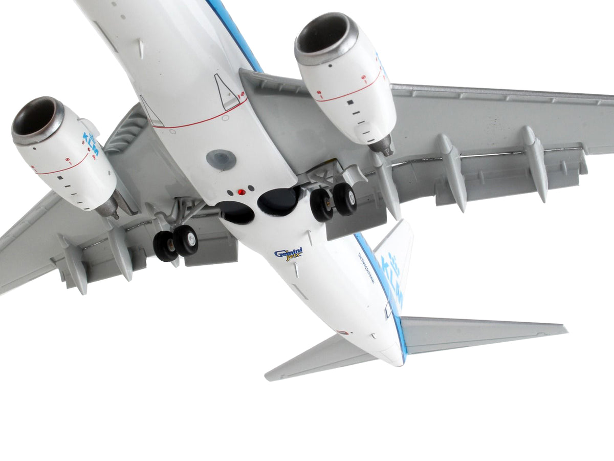 Boeing 737-700 Commercial Aircraft with Flaps Down 'KLM Royal Dutch Airlines' Blue with White Tail 'Gemini 200' Series 1/200 Diecast Model Airplane by GeminiJets