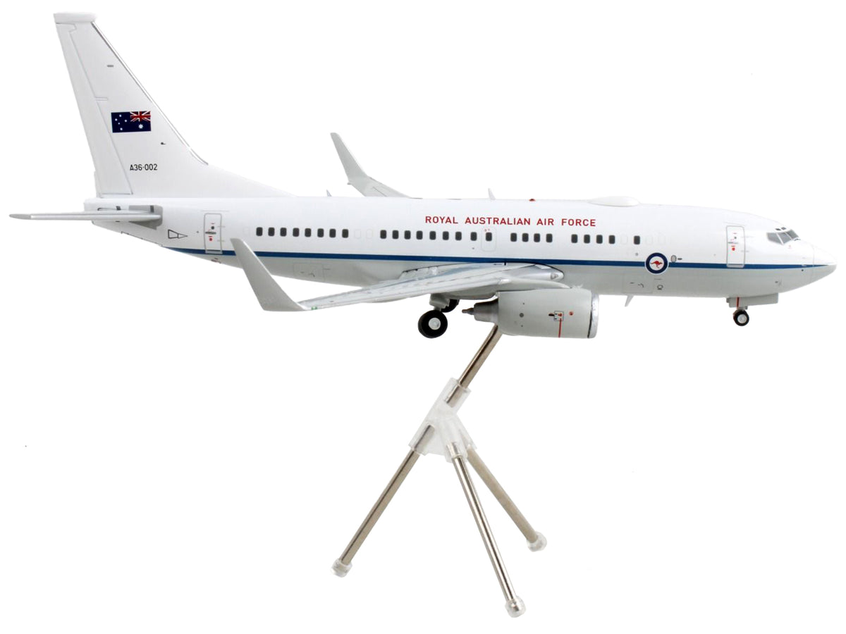 Boeing 737-700 Transport Aircraft 'Royal Australian Air Force - A36-002' White and Gray 'Gemini 200' Series 1/200 Diecast Model Airplane by GeminiJets
